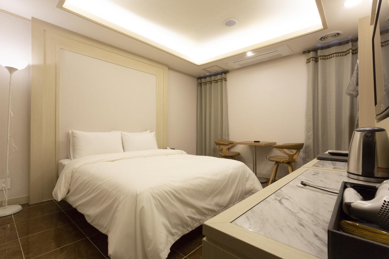 Hotel Tirol Seoul Exterior foto